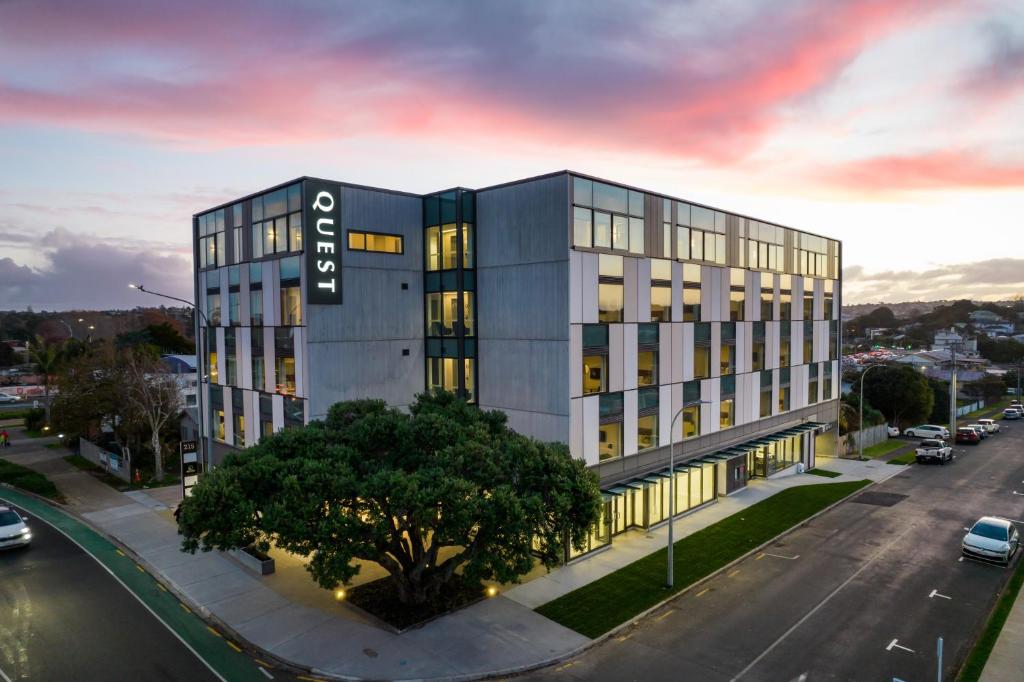 Quest Takapuna - Resim 6