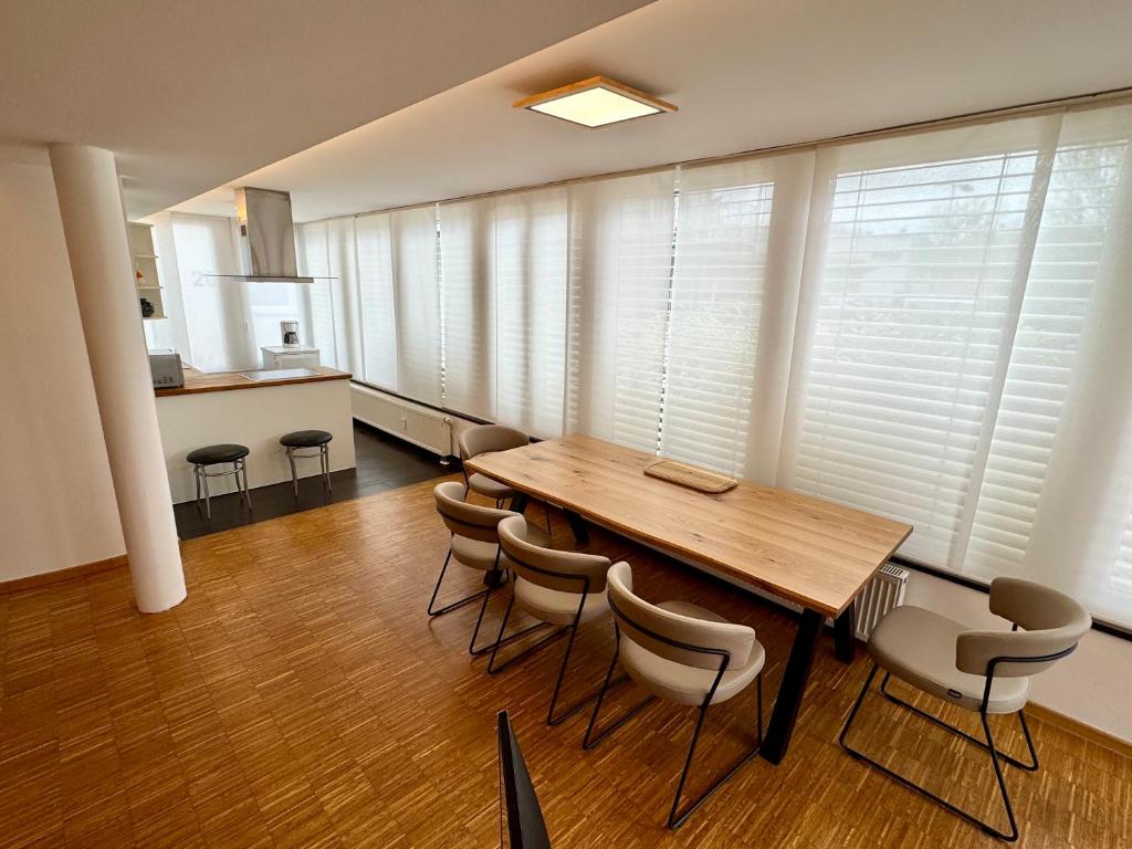 Kuchyň nebo kuchyňský kout v ubytování "Cooles Ferienhaus!" - im Coburger Wonderland - Ihr Zuhause auf Zeit!