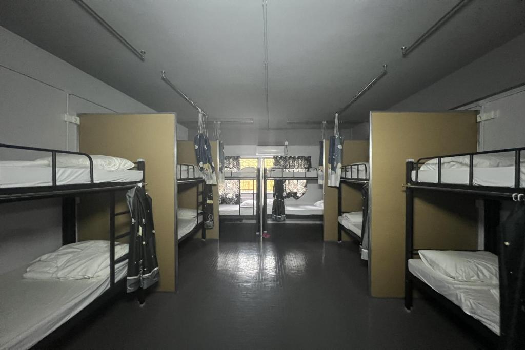 Postel nebo postele na pokoji v ubytování Makotel Hostel Ipoh