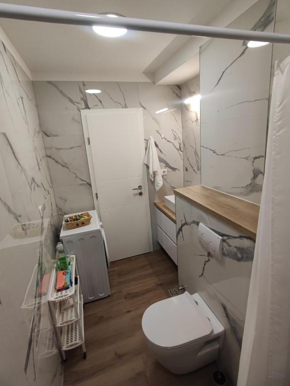 Koupelna v ubytování Apartments Šarić