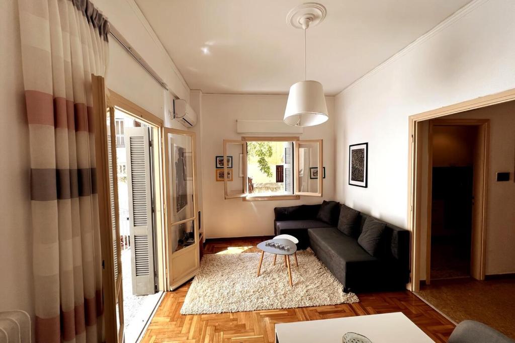 Quiet apartment in the centre of Athens