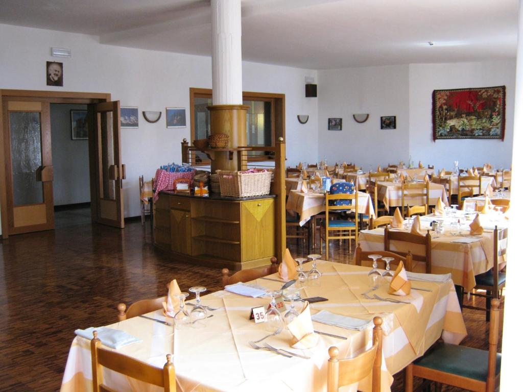 Restaurace v ubytování Hotel Excelsior