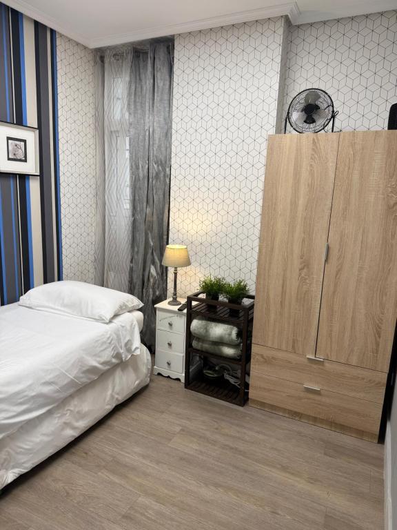Postel nebo postele na pokoji v ubytování Bilboflat San Mamés