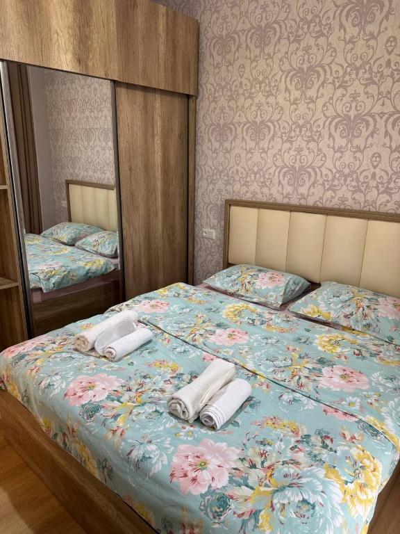 Postel nebo postele na pokoji v ubytování Marika apartment