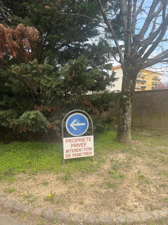Spacieux 2 Pièces dans une résidence ,Place de Parking Privé Gratuit, Tram à 100m ,Centre à 6 min – photo 6