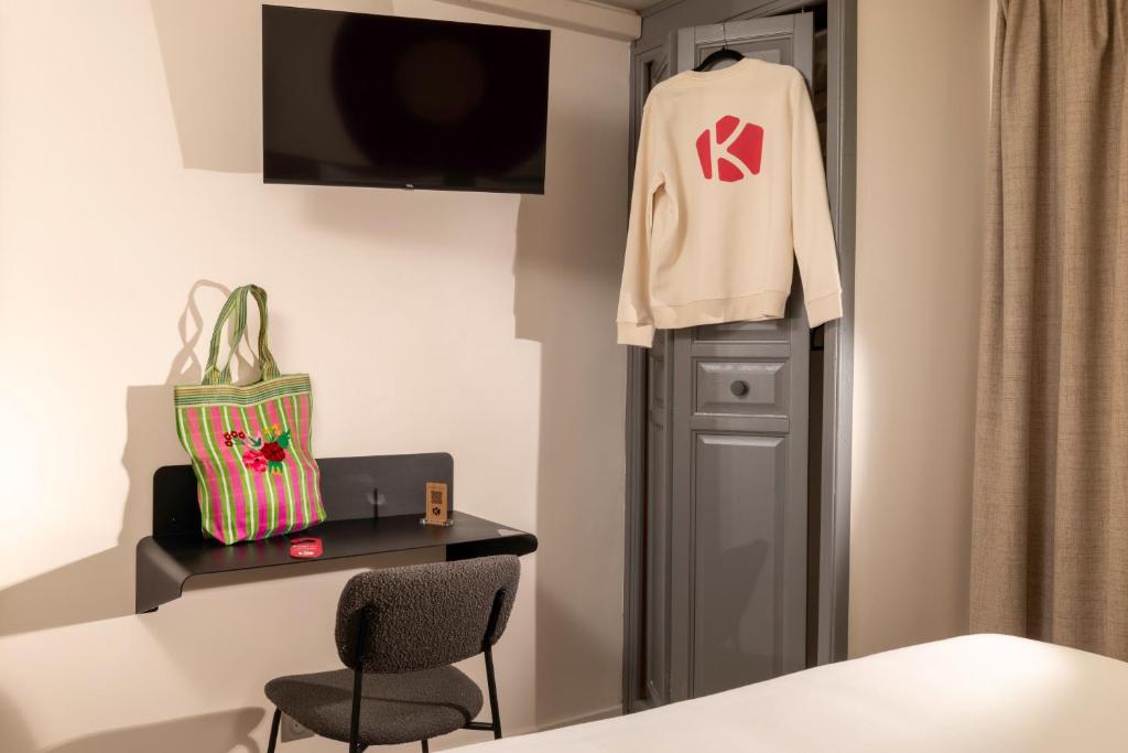 Korner Louvre - Resim 24