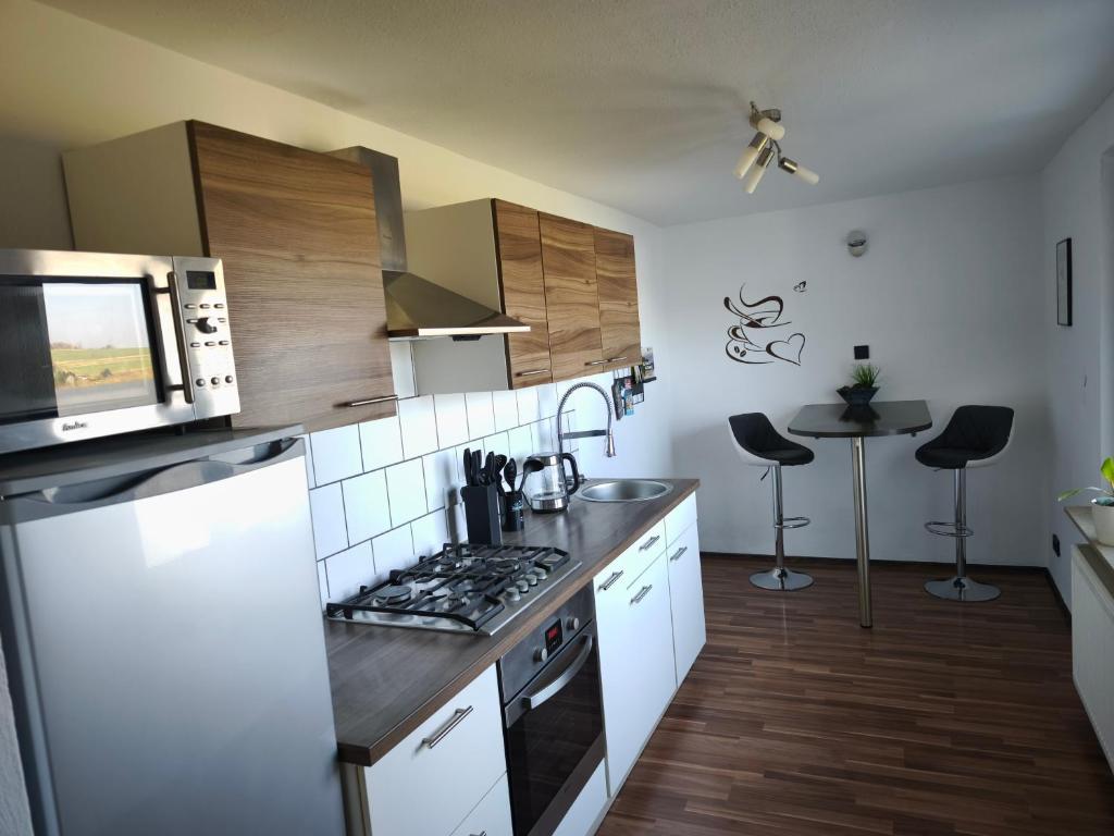 Kuchyň nebo kuchyňský kout v ubytování Ferienwohnung Paul & Jakob