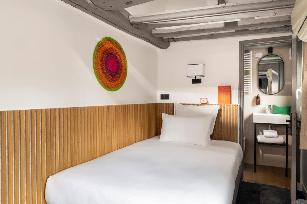 Korner Louvre - Resim 2