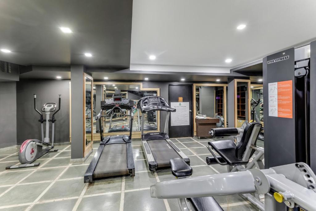 Fitness centrum a/nebo fitness zařízení v ubytování Whispering Palms Beach Resort