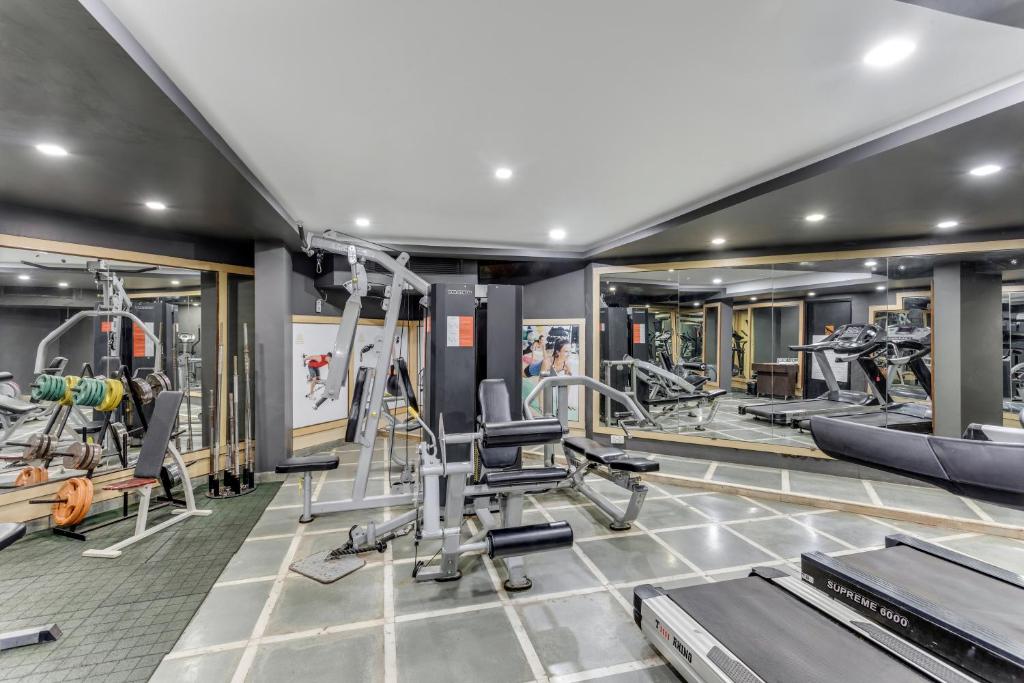 Fitness centrum a/nebo fitness zařízení v ubytování Whispering Palms Beach Resort