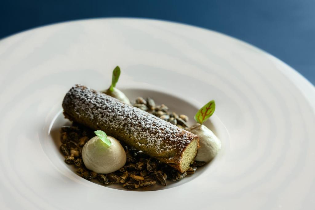 TRIBE Budapest Airport - Resim 25