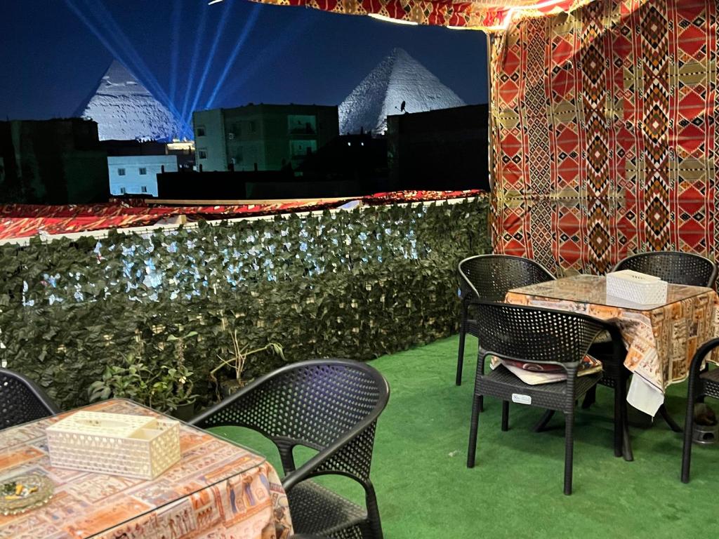Fotografie z fotogalerie ubytování 2 Jana Pyramids view inn v Káhiře