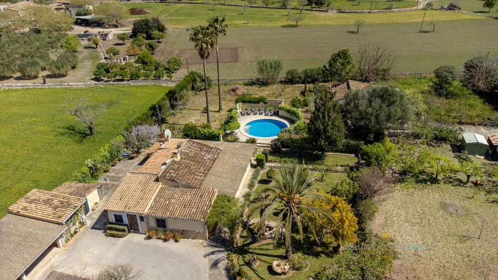 Bazén v ubytování Villa La Sort Llarga, casa de campo para 6 personas nebo v jeho okolí