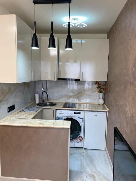 لابی و فضای عمومی Квартира в центре около оперы - تصویر ۵