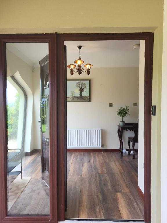 Fotografie z fotogalerie ubytování Mullaghmore Holiday Home v destinaci Cliffony