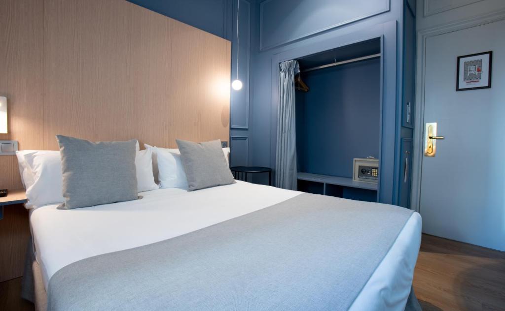 Olympia Consul del Mar - Resim 14