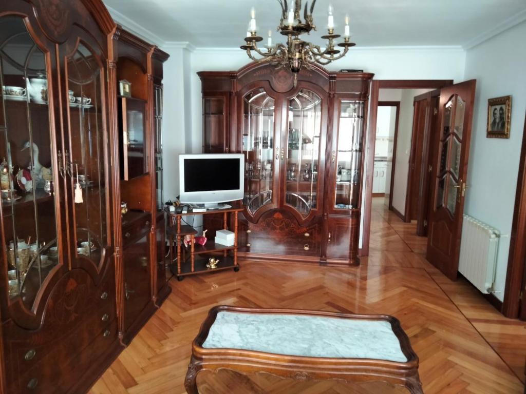 Телевизор и/или развлекательный центр в El Canton