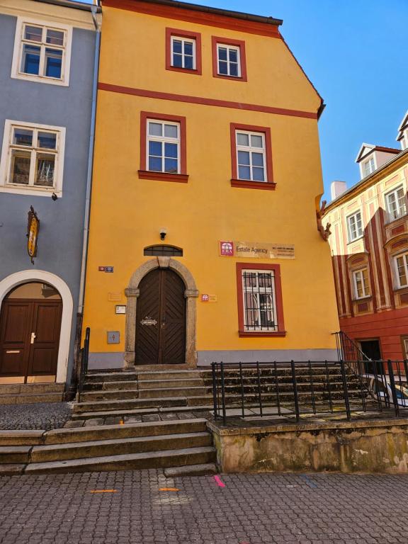 Budova, kde se apartmán nachází