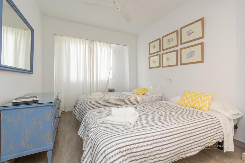 Posteľ alebo postele v izbe v ubytovaní Apartamento Bel Planta Baja First Line Pinewalk