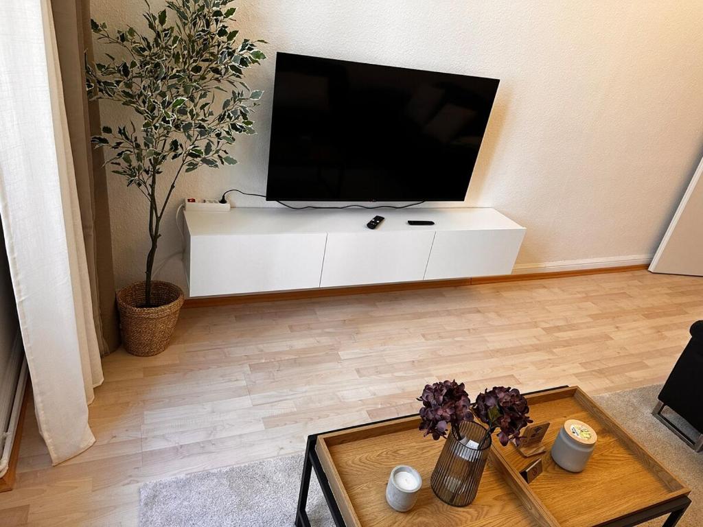 Et tv og/eller underholdning på Luxusapartment am Kurpark