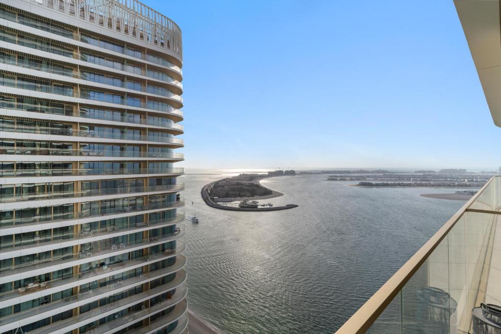 Fendi 1BR with Panoramic Sea View, Dubai (prezzi aggiornati per il 2026)