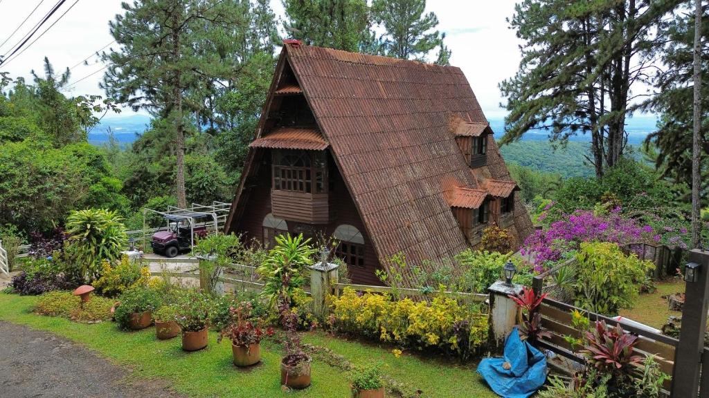 Zahrada ubytování Terabithia - Cabaña de Ensueño en Cerro Azul con Vistas Espectaculares