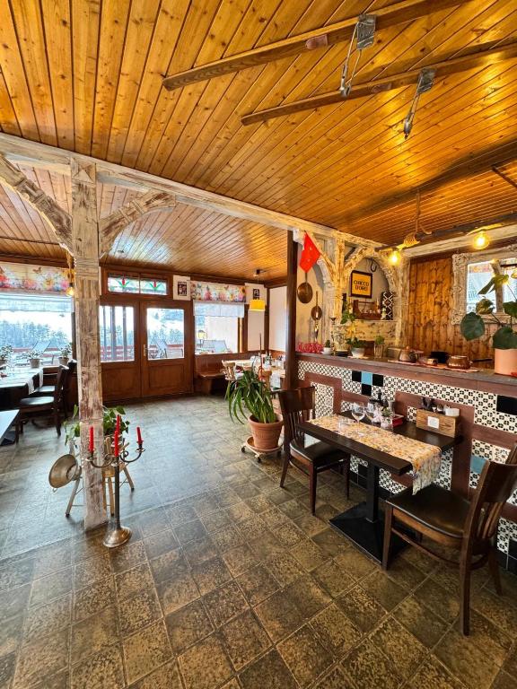 Restaurace v ubytování Hotel Post Cunter Biancardi