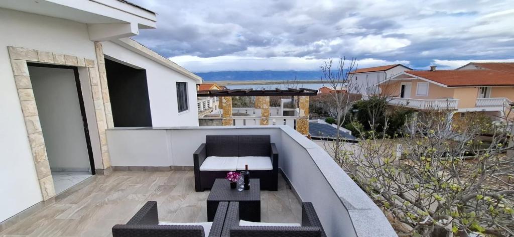 Fotografie z fotogalerie ubytování Apartmani Bjekić v destinaci Vir