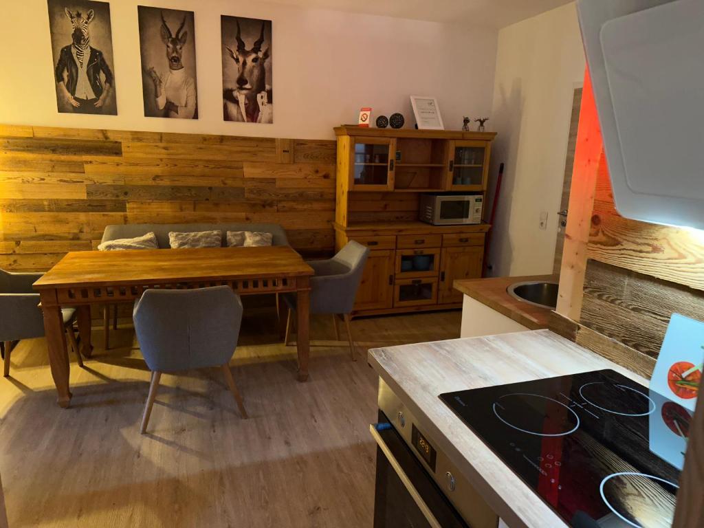 Ferienwohnungen Schweizerhaus - 7