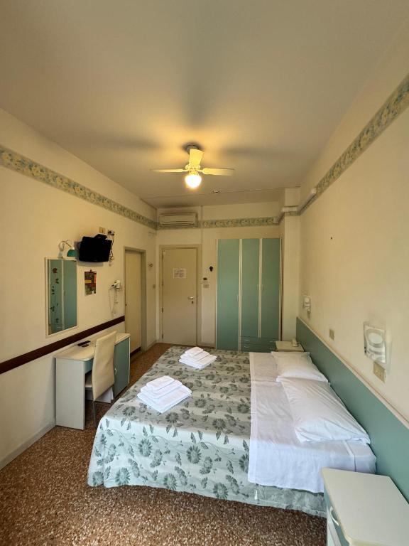 Hotel Urania Nuova Gestione - Resim 33