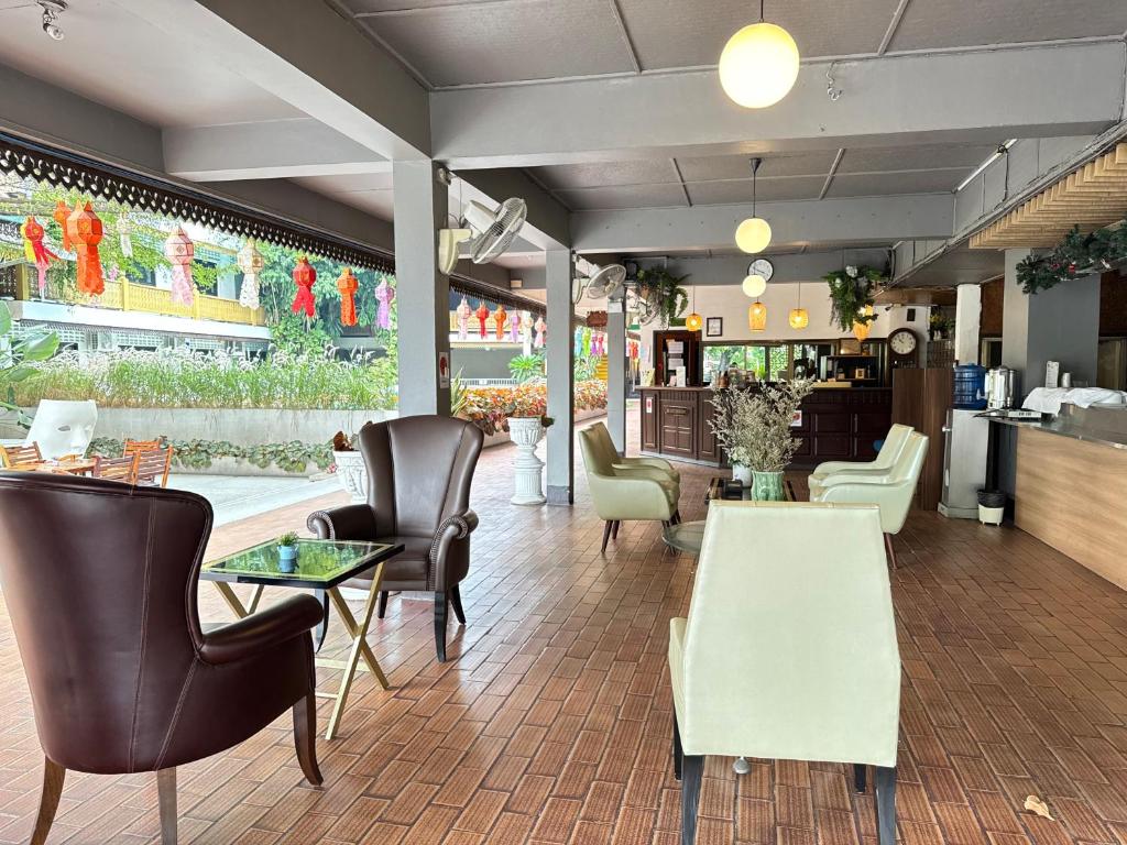 Collection O Khu Mueang near Tha Phae Gate formerly Lai Thai Guesthouse - Resim 2