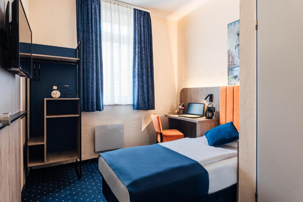 Hotel Commerz Hamburg - Resim 7