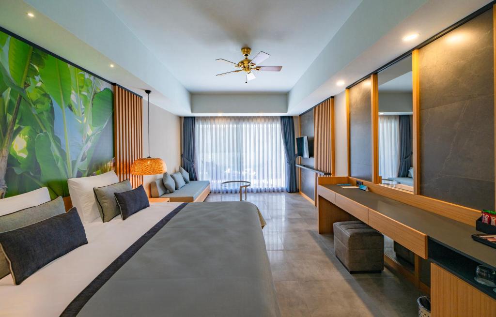 TV a/nebo společenská místnost v ubytování Samara Hotel Bodrum Ultra All Inclusive