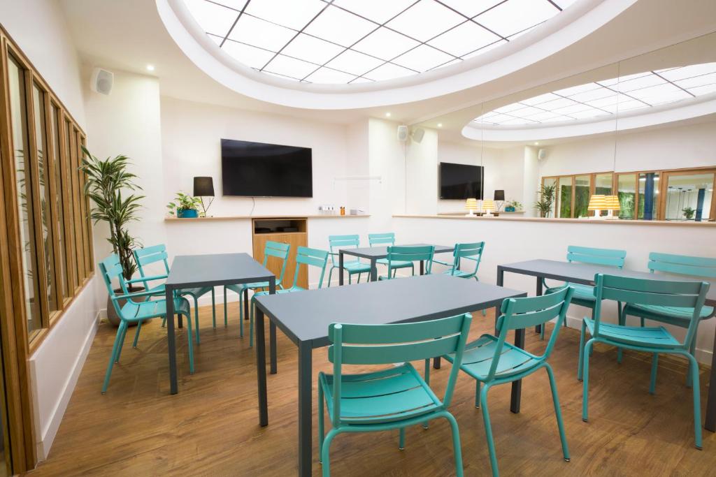 Hotel The Playce by Happyculture - Resim 36