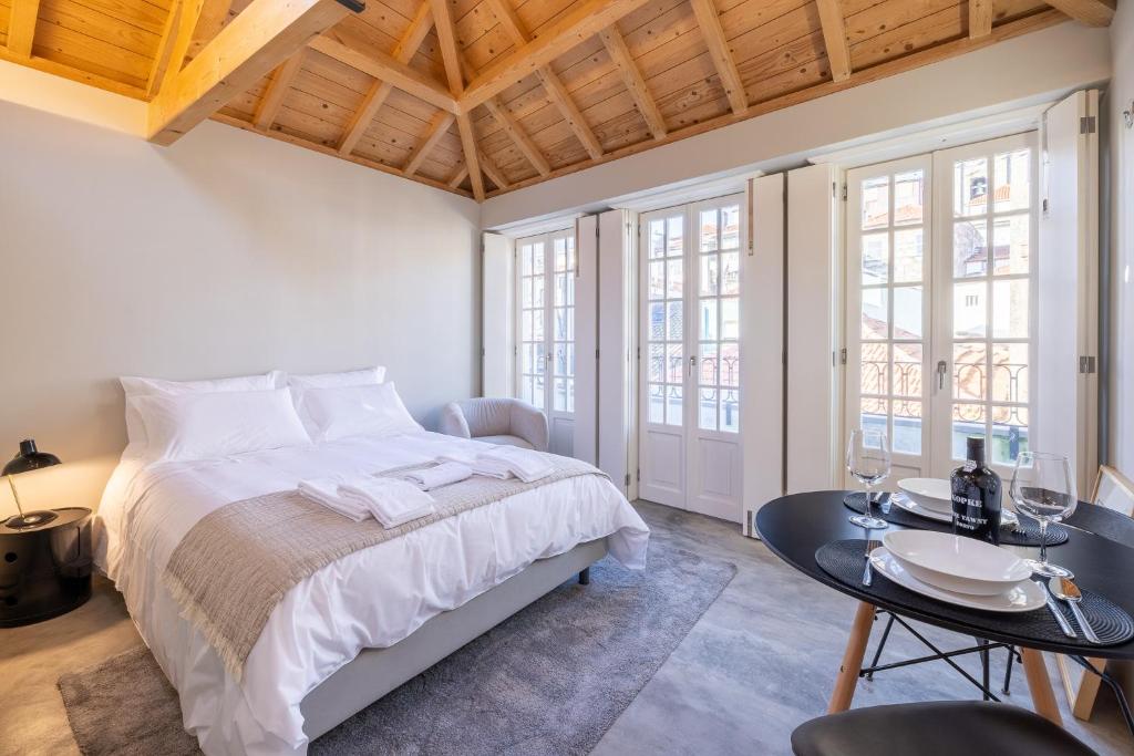 Boutique Studio with Terrace & Historic Views