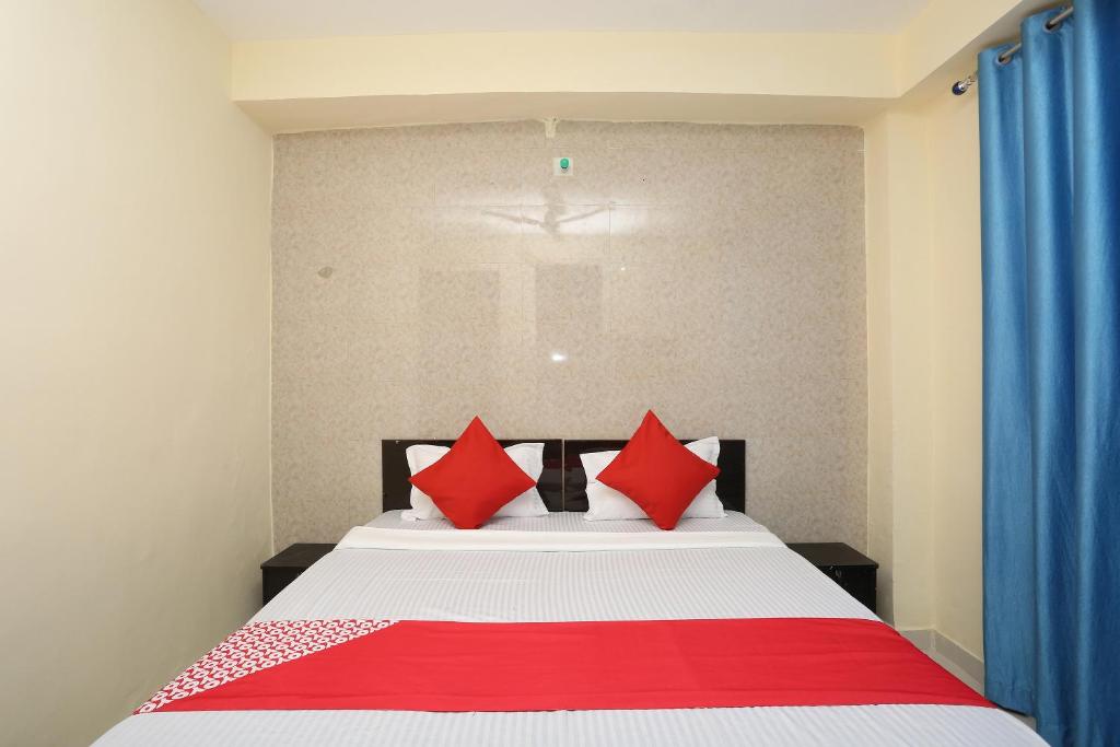 Postel nebo postele na pokoji v ubytování Hotel O Dream Connect
