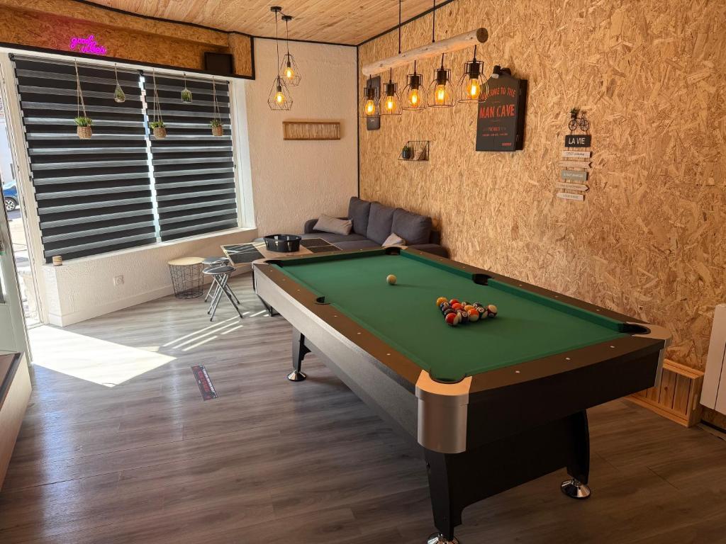 Billardbord på Nancy, Fun et Atypique !