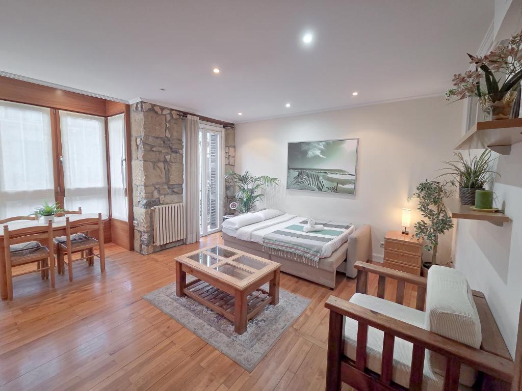 Casa del Norte - quiet, cozy & fantastic location! - 13