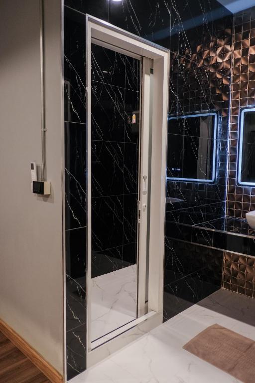 Lorjula INN - Resim 16