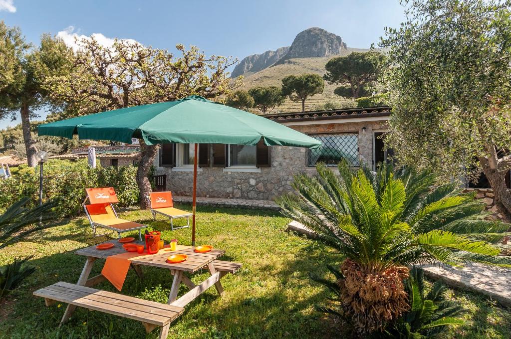 En generel udsigt til bjerge eller udsigt til bjerge taget fra lejligheden