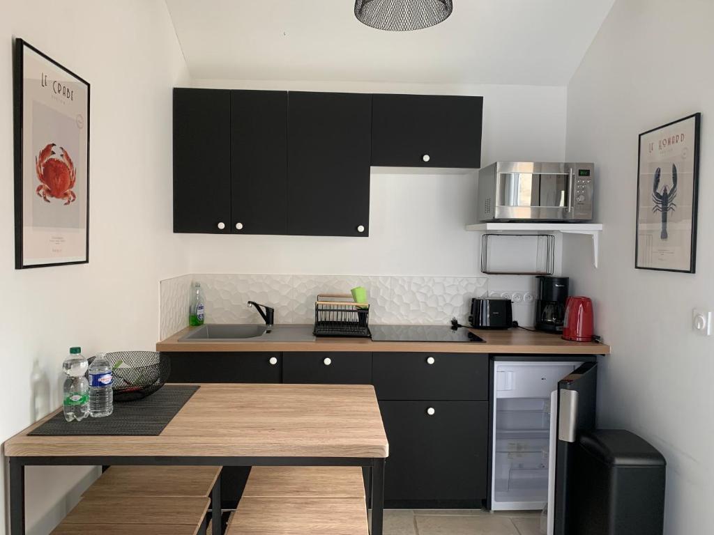 Manoir la Meffrais 1741-Chambres d'hôtes à 3 min de Dinan-Parking Privé - Suite Con Terraza
