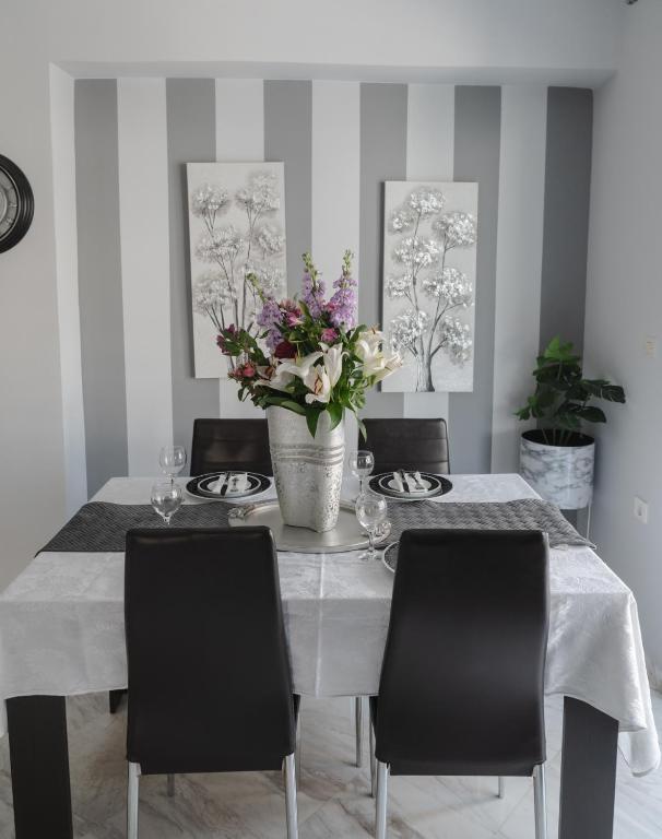 Fotografie z fotogalerie ubytování Sea View Apartment v destinaci Chalkis