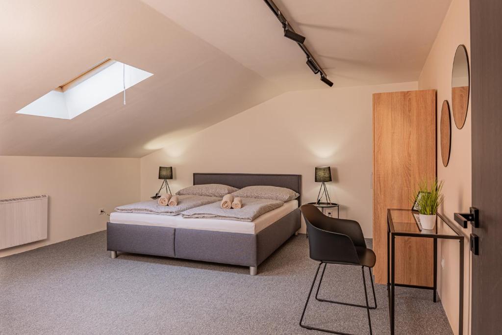 Penzión PUMPA Jaklovce - Apartamento Studio Com Varanda