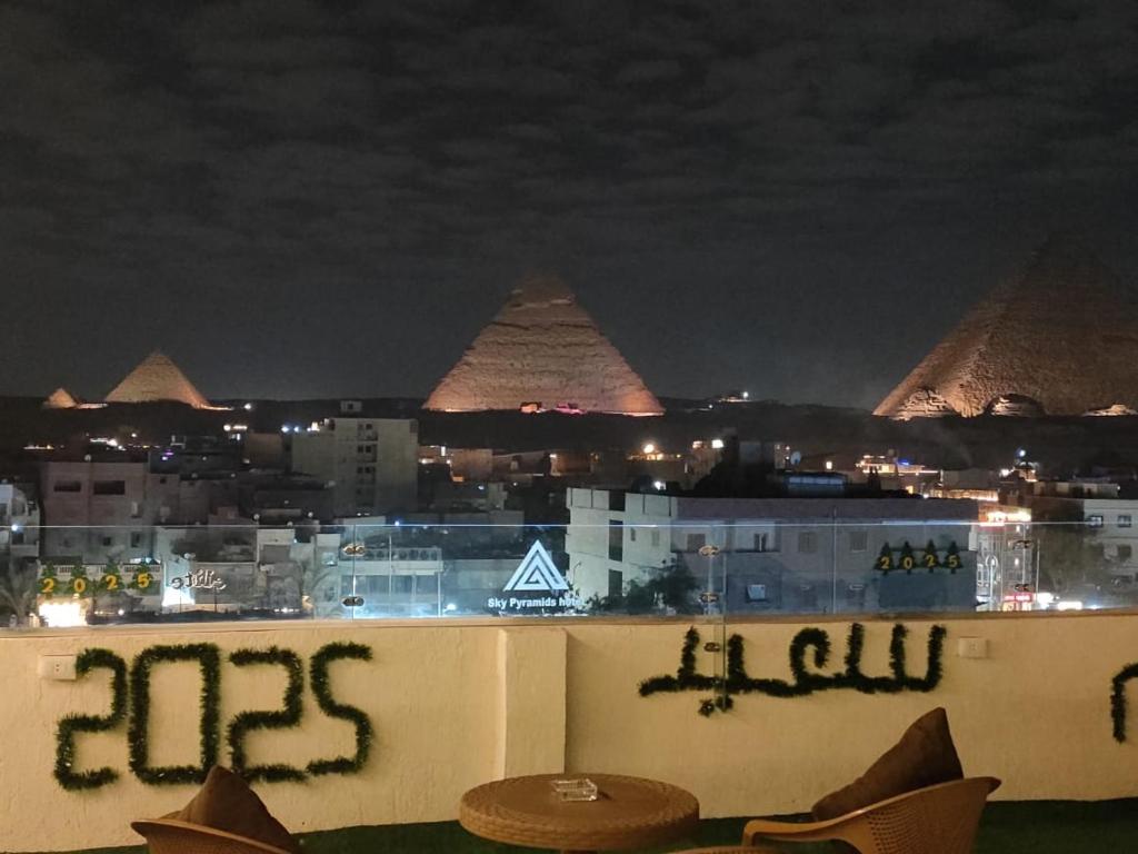 Fotografie z fotogalerie ubytování Rolan pyramids View v Káhiře