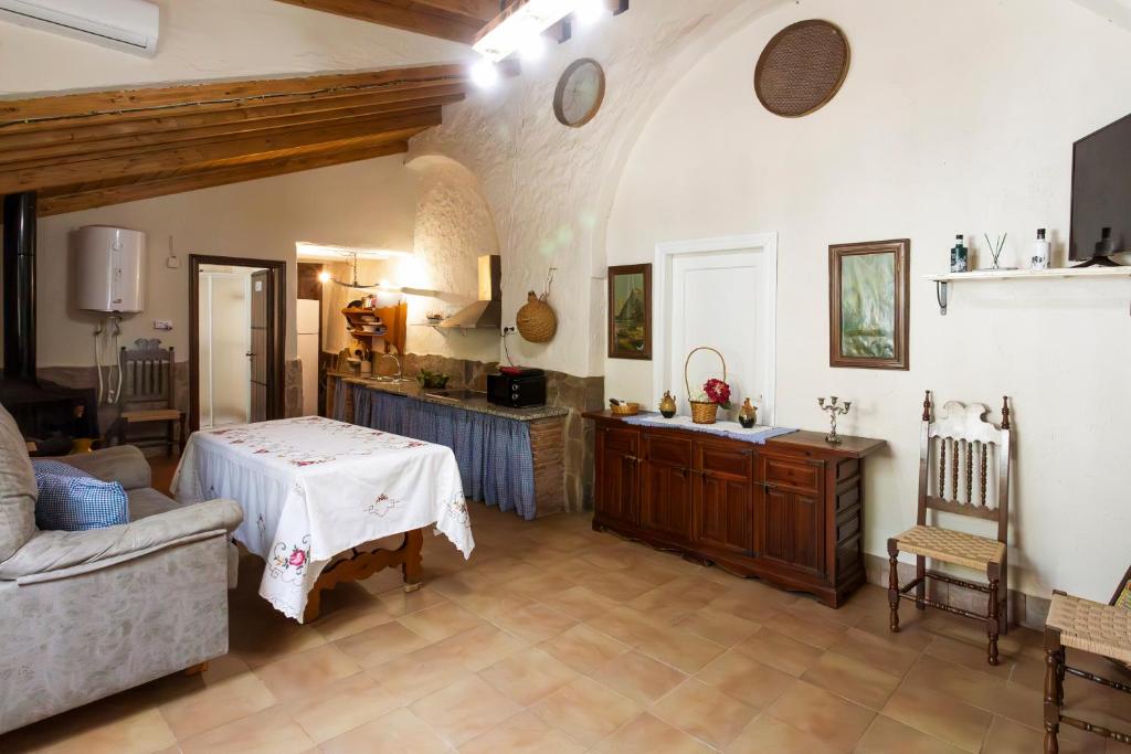 Kuchyň nebo kuchyňský kout v ubytování Molino de Lucero, casa rural