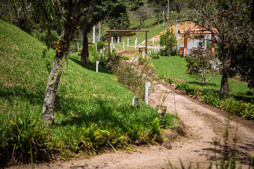 Zahrada ubytování Recanto São Jorge altos da colina