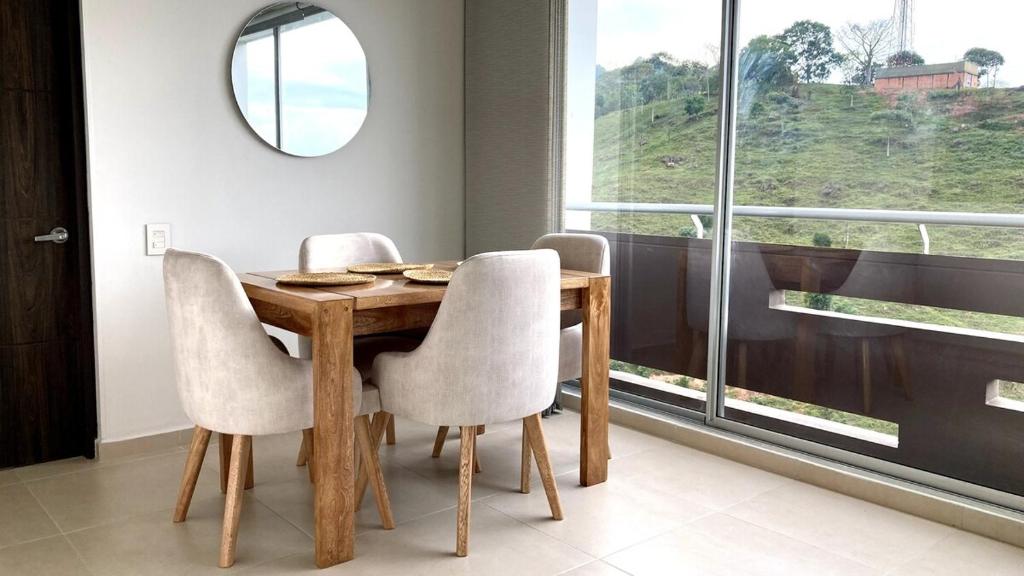Fotografie z fotogalerie ubytování Elegante y comfortable Apartasuite! v destinaci Floridablanca