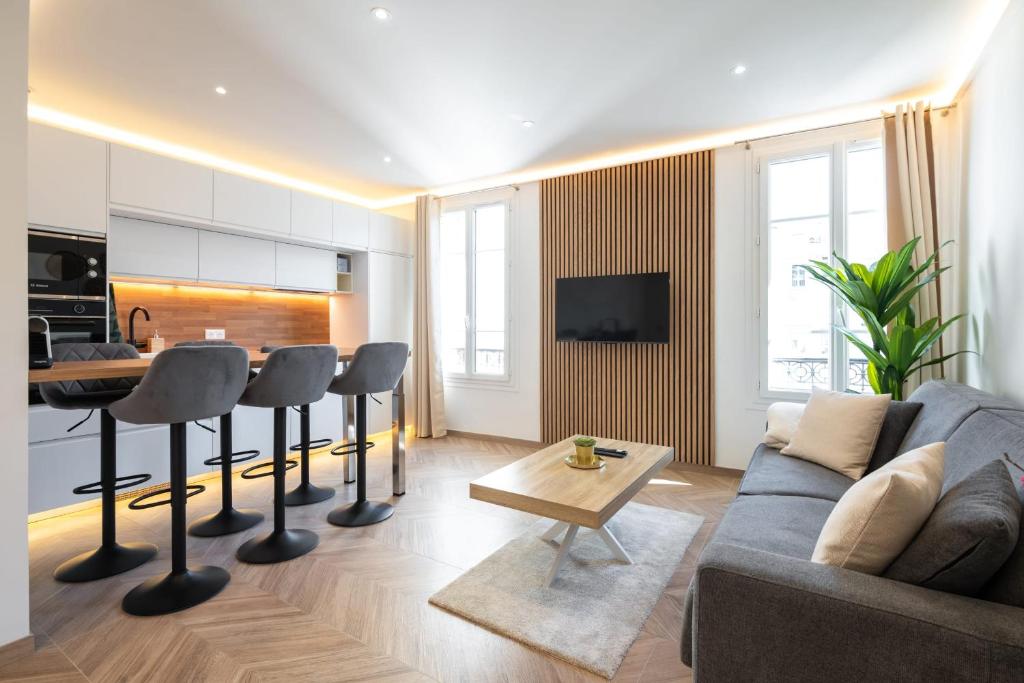 Η κουζίνα ή μικρή κουζίνα στο Design Apartment near the Beaches of Nice
