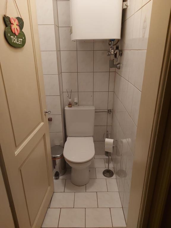 Koupelna v ubytování Narnia Room