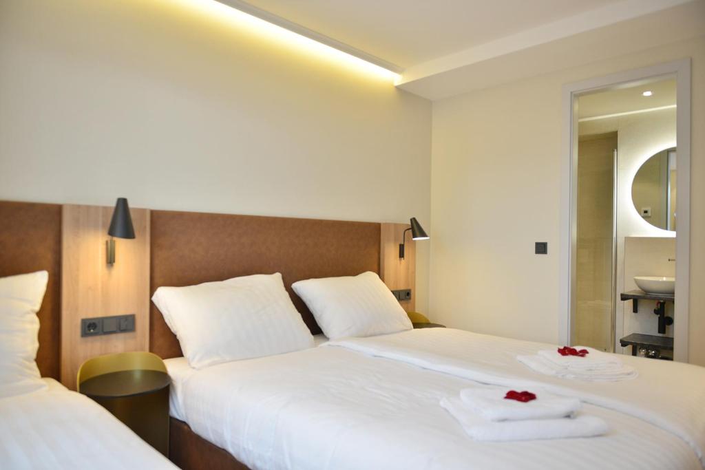 Day8 Hotel - Resim 25